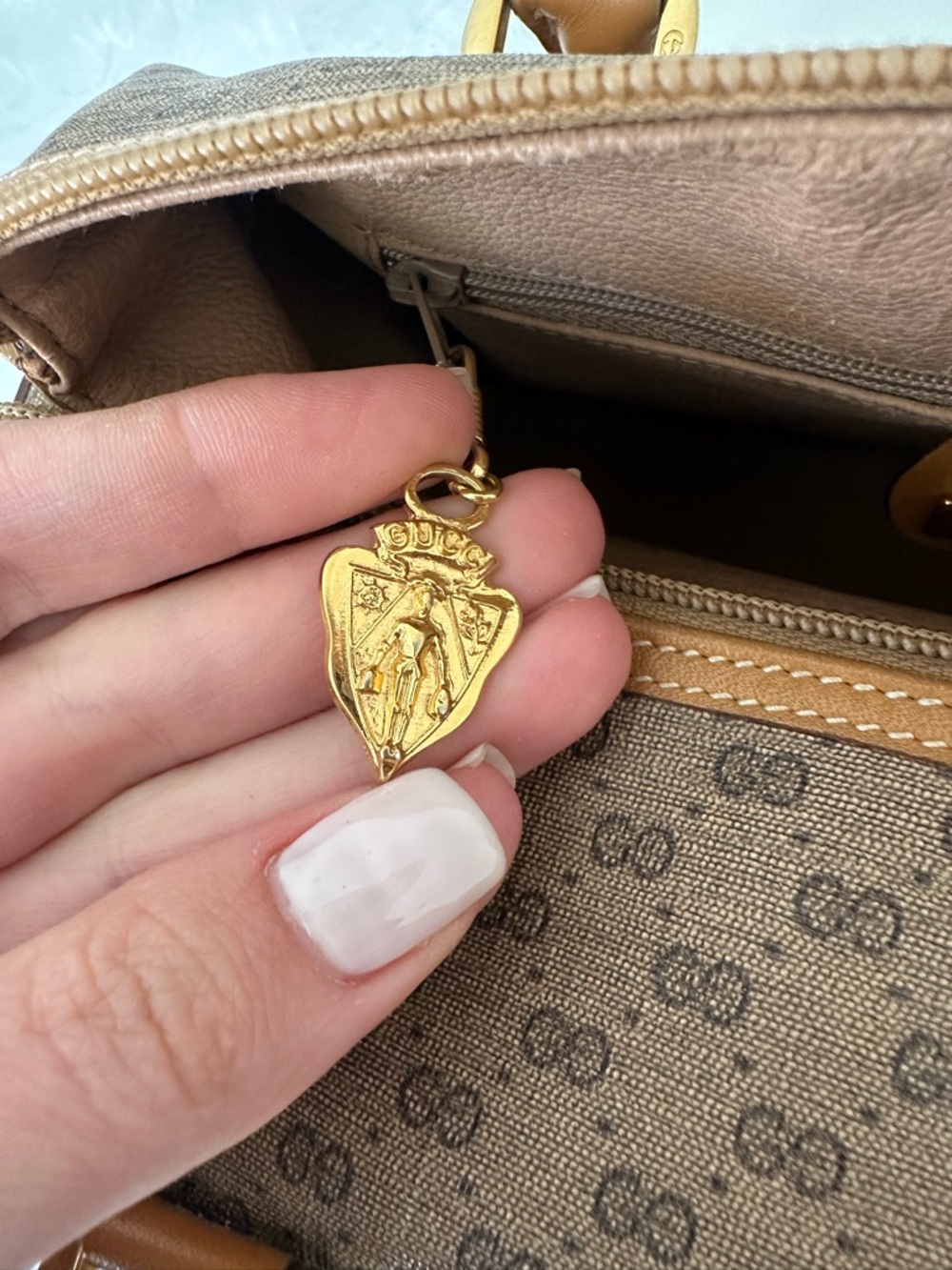 Gucci GG Monogram Leather Boston Bag - Picture 6 of 14